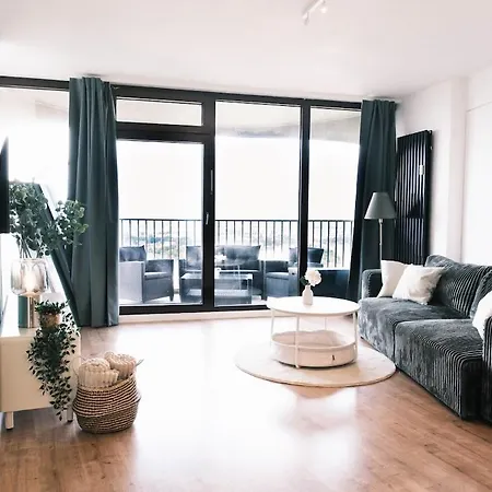 Neu Proud Skyline Im Augsburger Hotelturm 2 Balkone